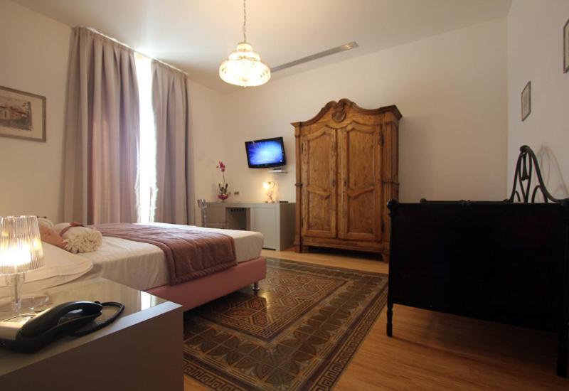 فندق Residenza Mordini لا ماداّلينا المظهر الخارجي الصورة